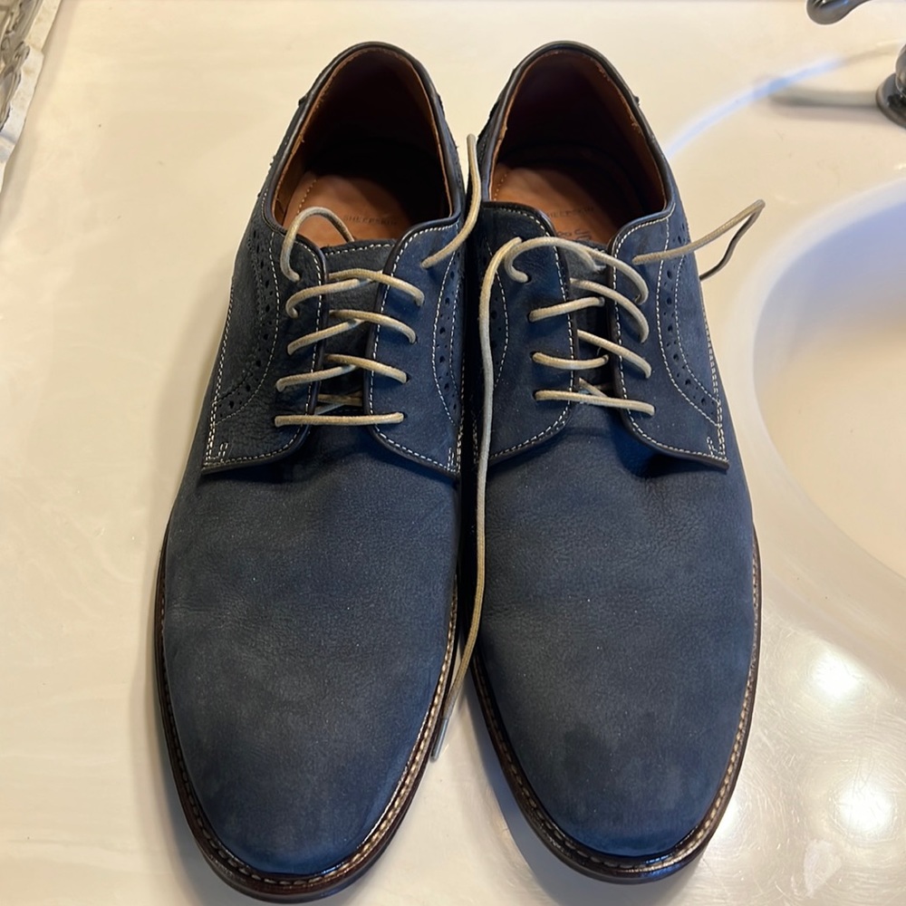 Men’s oxford shoes, navy